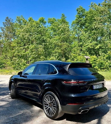 Porsche Cayenne cena 339000 przebieg: 67000, rok produkcji 2019 z Warszawa małe 211